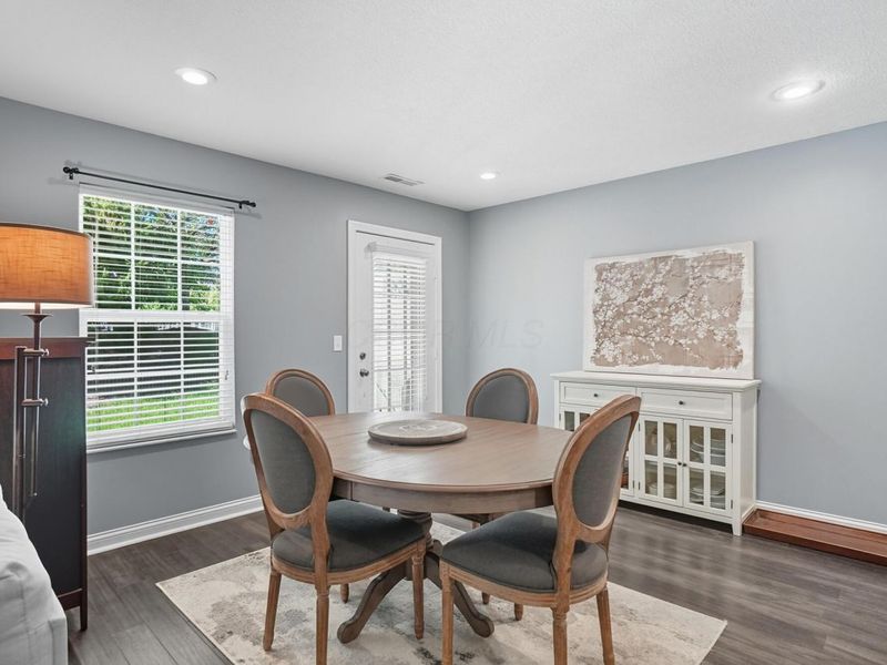 5017 Calais Drive, Columbus, OH 43221 Photo 13