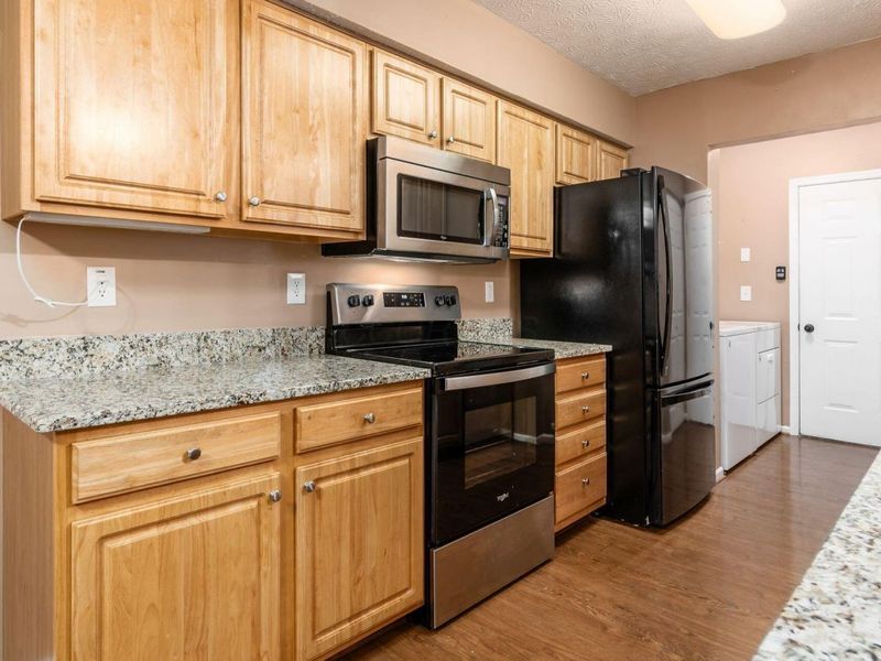 539 S Market Street, Lithopolis, OH 43136 Photo 14