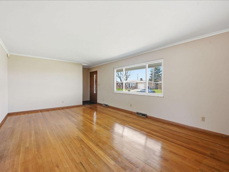 791 Norris Drive, Columbus, OH 43224 Photo 12