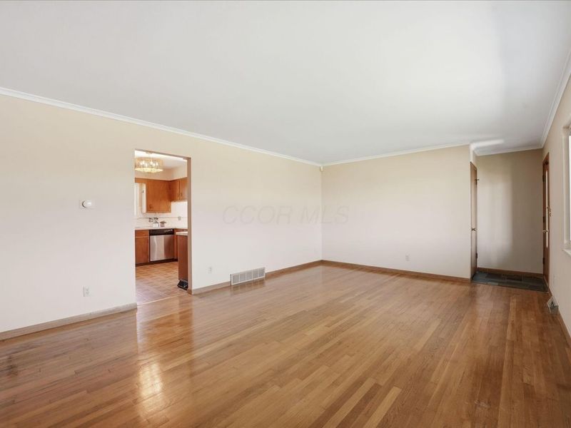 791 Norris Drive, Columbus, OH 43224 Photo 13