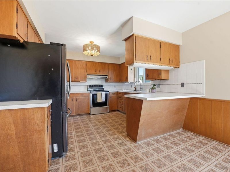 791 Norris Drive, Columbus, OH 43224 Photo 18