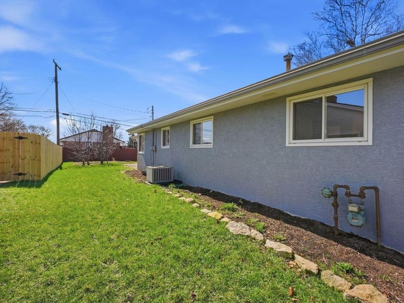 791 Norris Drive, Columbus, OH 43224 Photo 5