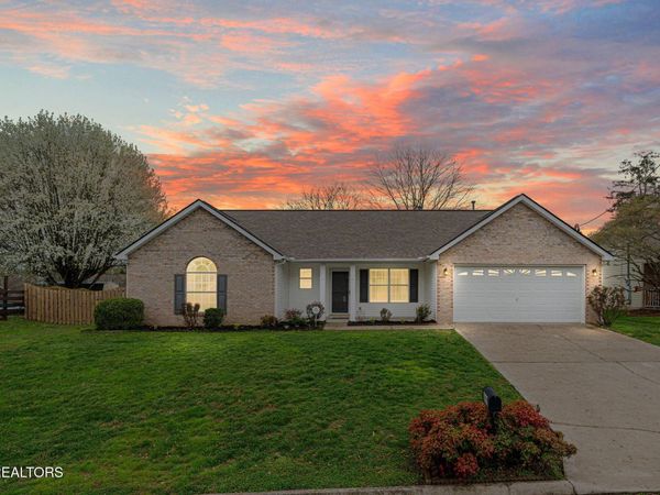 6811 Saint Croix Lane, Knoxville, TN 37918
