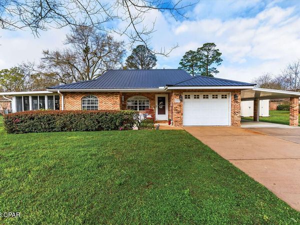 5377 O B Knight Drive , Graceville, FL 32440