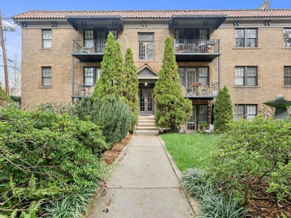 677 Somerset Terrace NE, Unit 2D, Atlanta, GA 30306