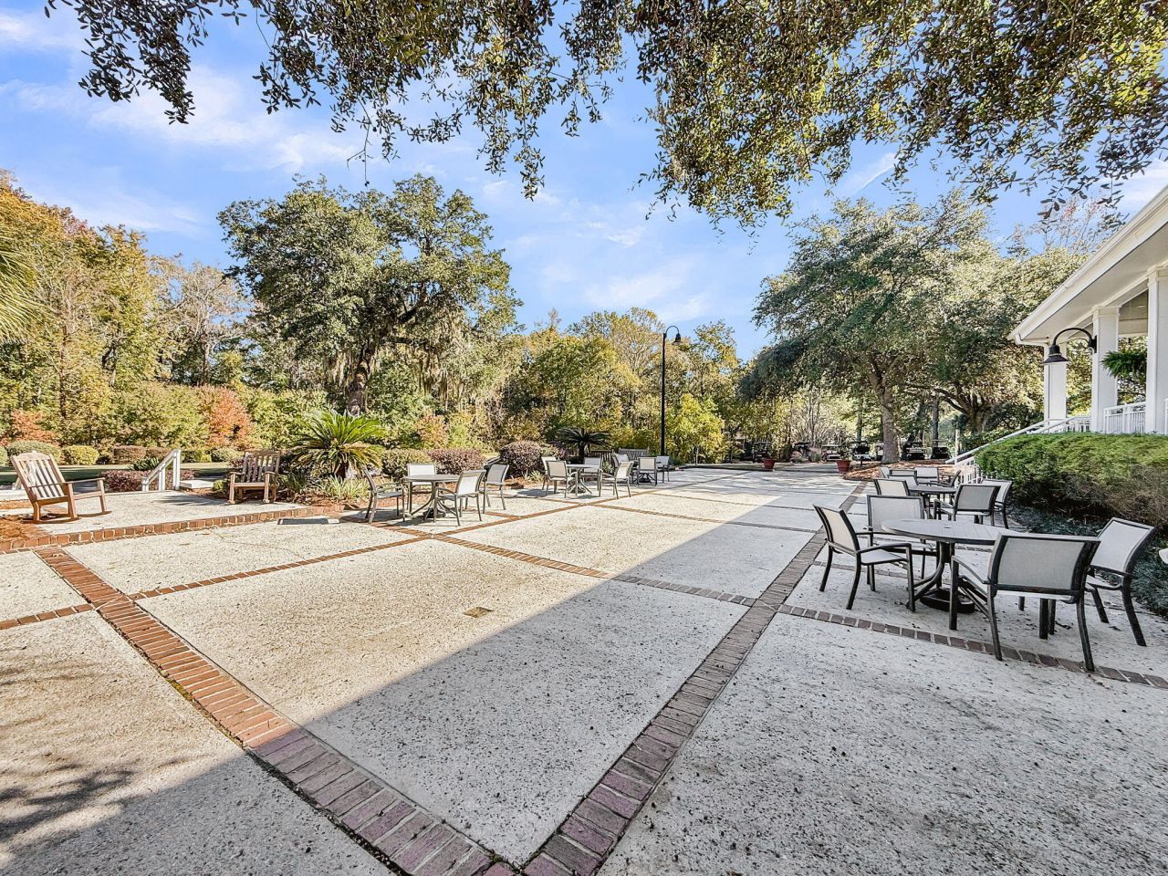 4201 Meadowbrook Court Photo 80