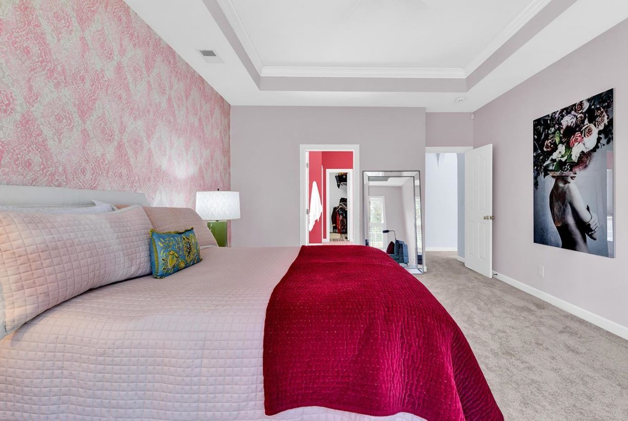 1183 N Blackmoor Dr. Photo 32