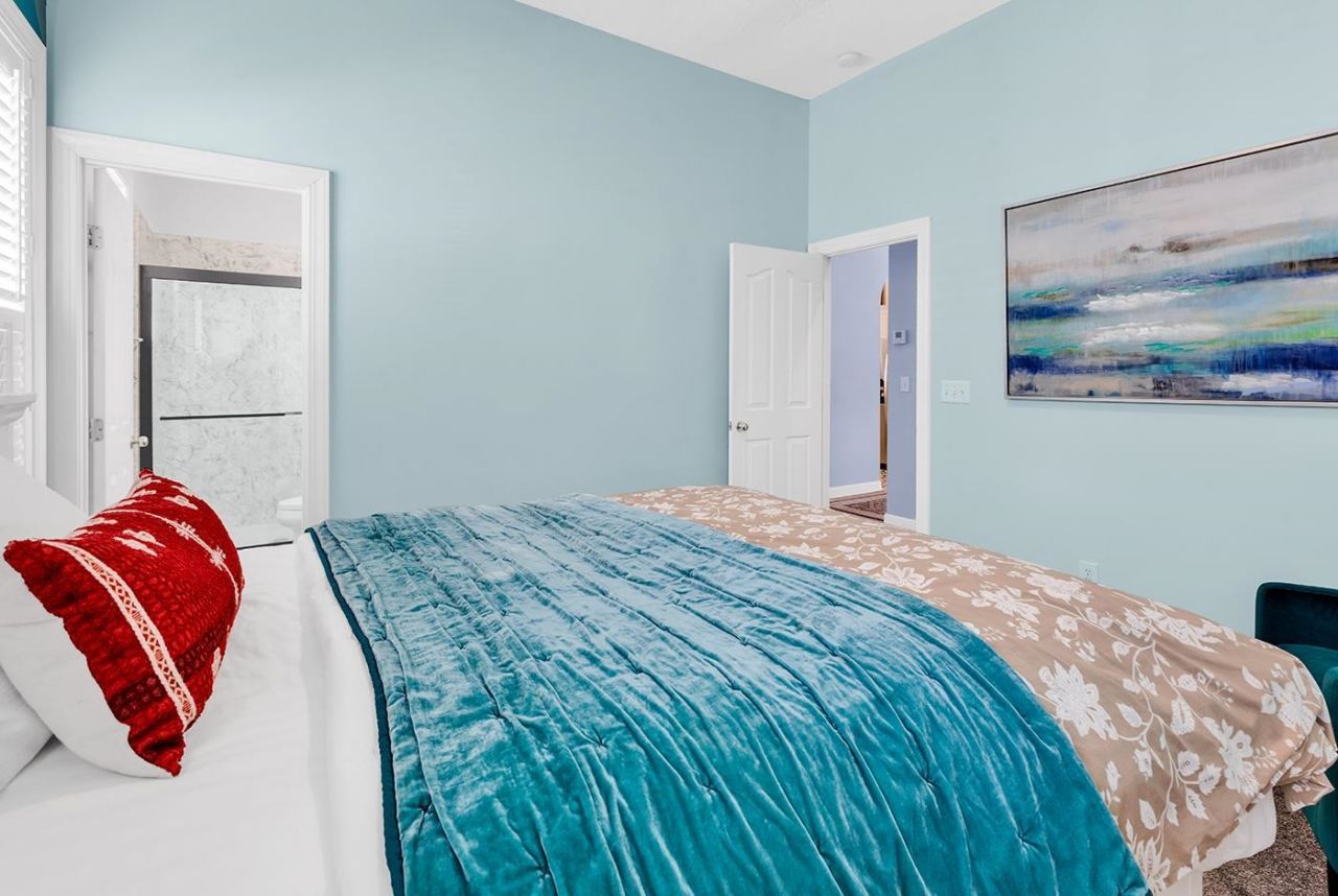 1183 N Blackmoor Dr. Photo 38