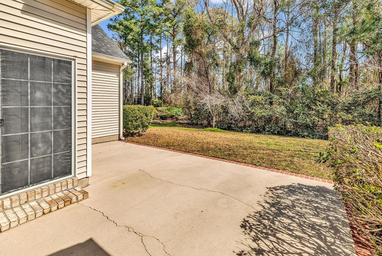 1183 N Blackmoor Dr. Photo 38