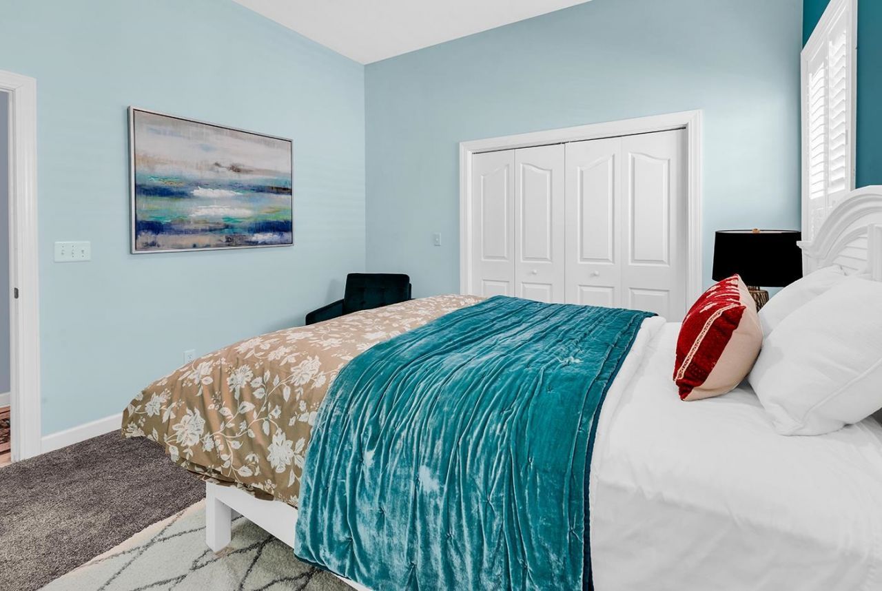 1183 N Blackmoor Dr. Photo 39