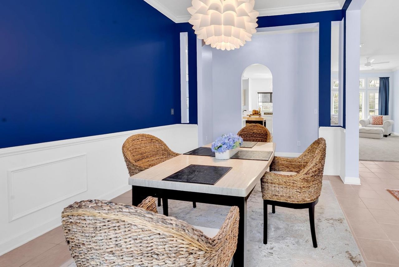 1183 N Blackmoor Dr. Photo 44