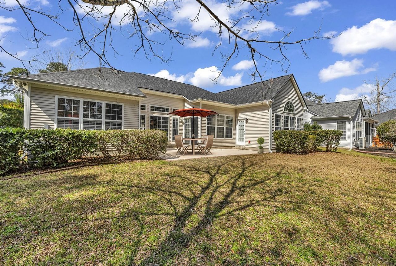 1183 N Blackmoor Dr. Photo 49