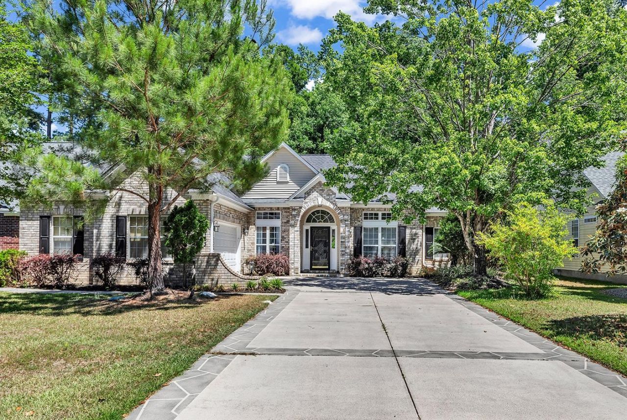 1183 N Blackmoor Dr. Photo 50
