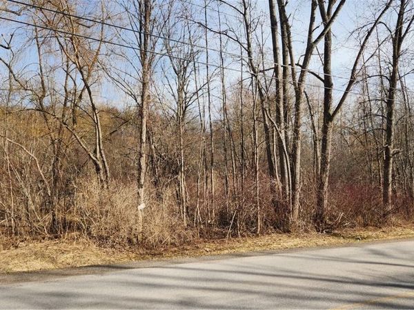 7042 Garner Road , Wolcott, NY 14590