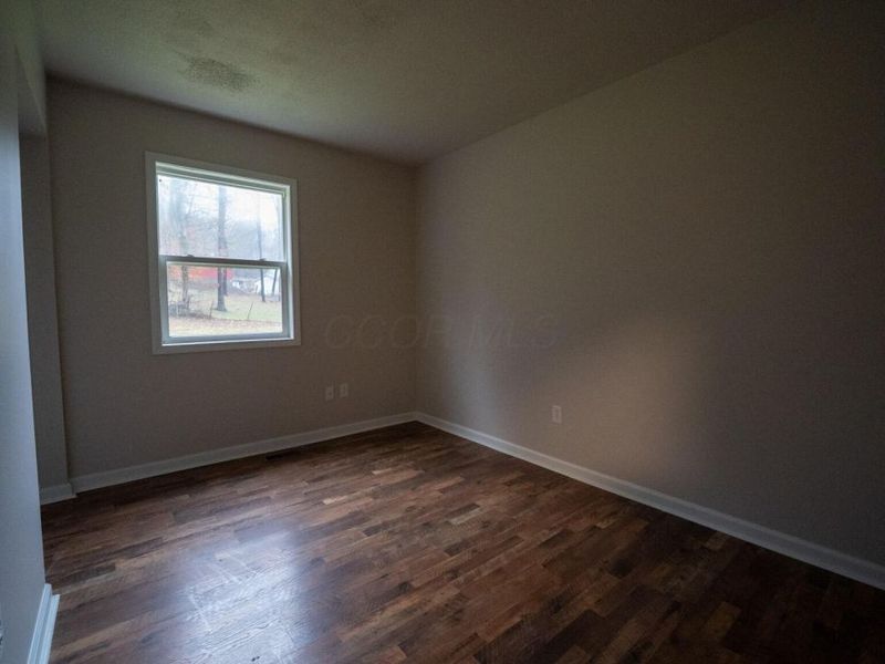 92 Brentview Drive NE, Newark, OH 43055 Photo 7