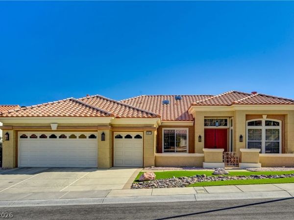 10613 Sky Meadows Avenue, Las Vegas, NV 89134