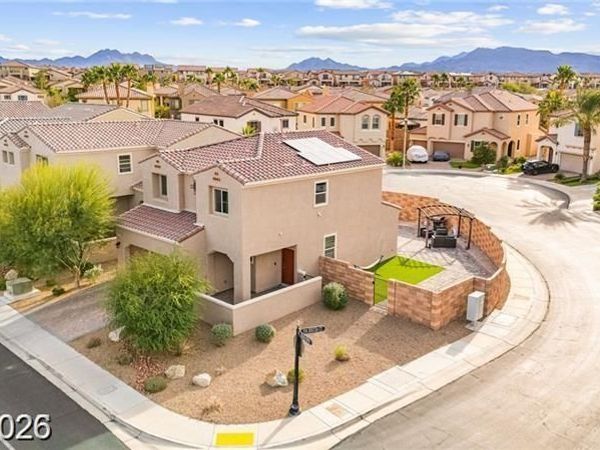 1548 Olivia Parkway, Henderson, NV 89011