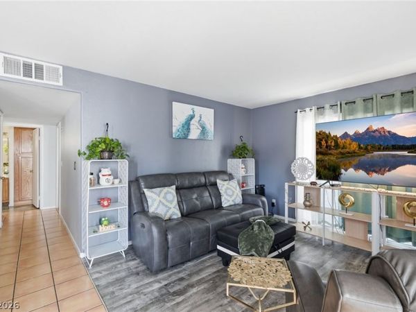 3065 Casey Drive , Unit 101, Las Vegas, NV 89120