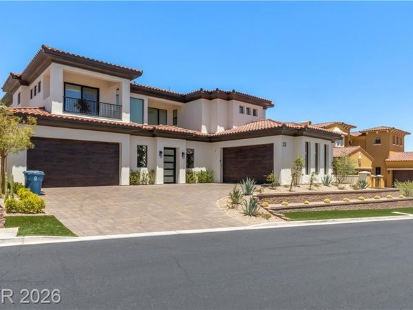 22 Via Siena Place, Henderson, NV 89011
