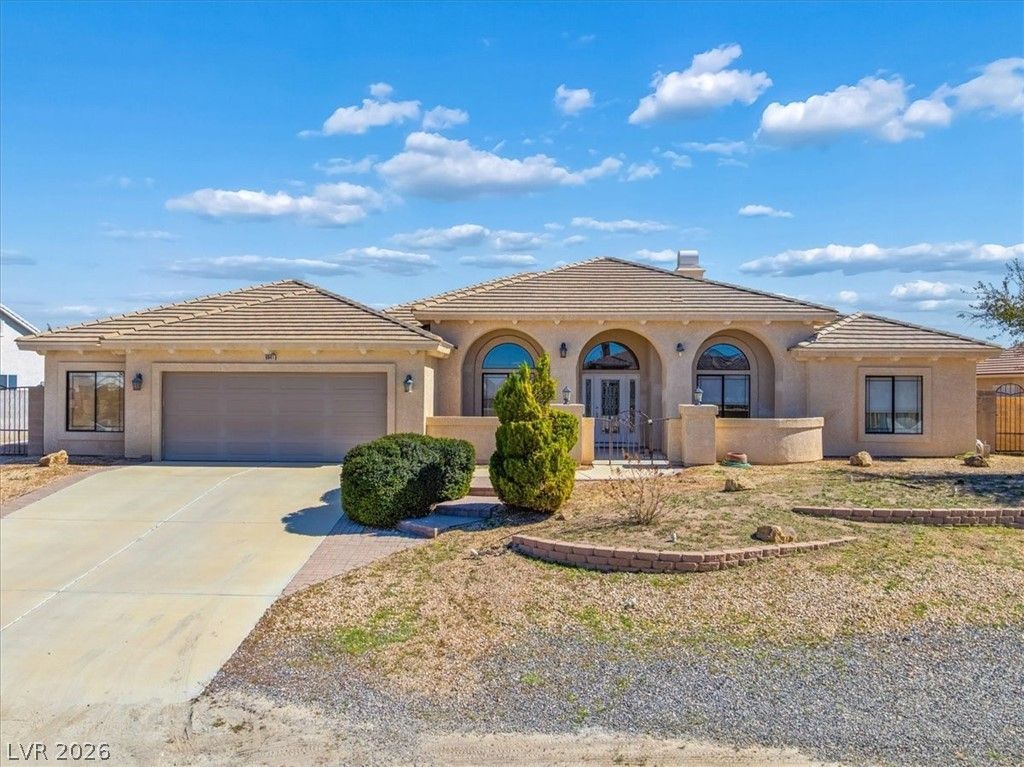 6841 Longmeadow Drive, Pahrump, NV 89061 Main Photo