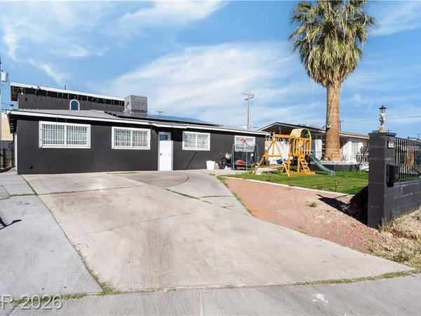 1624 L Street, Las Vegas, NV 89106