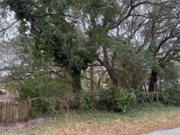 1629 Kennedy Street SW, Ocean Isle Beach, NC 28469