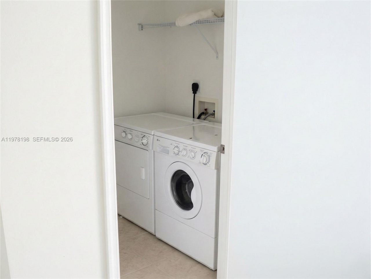 1308 SW 3rd Ct, Fort Lauderdale, FL 33312 Photo