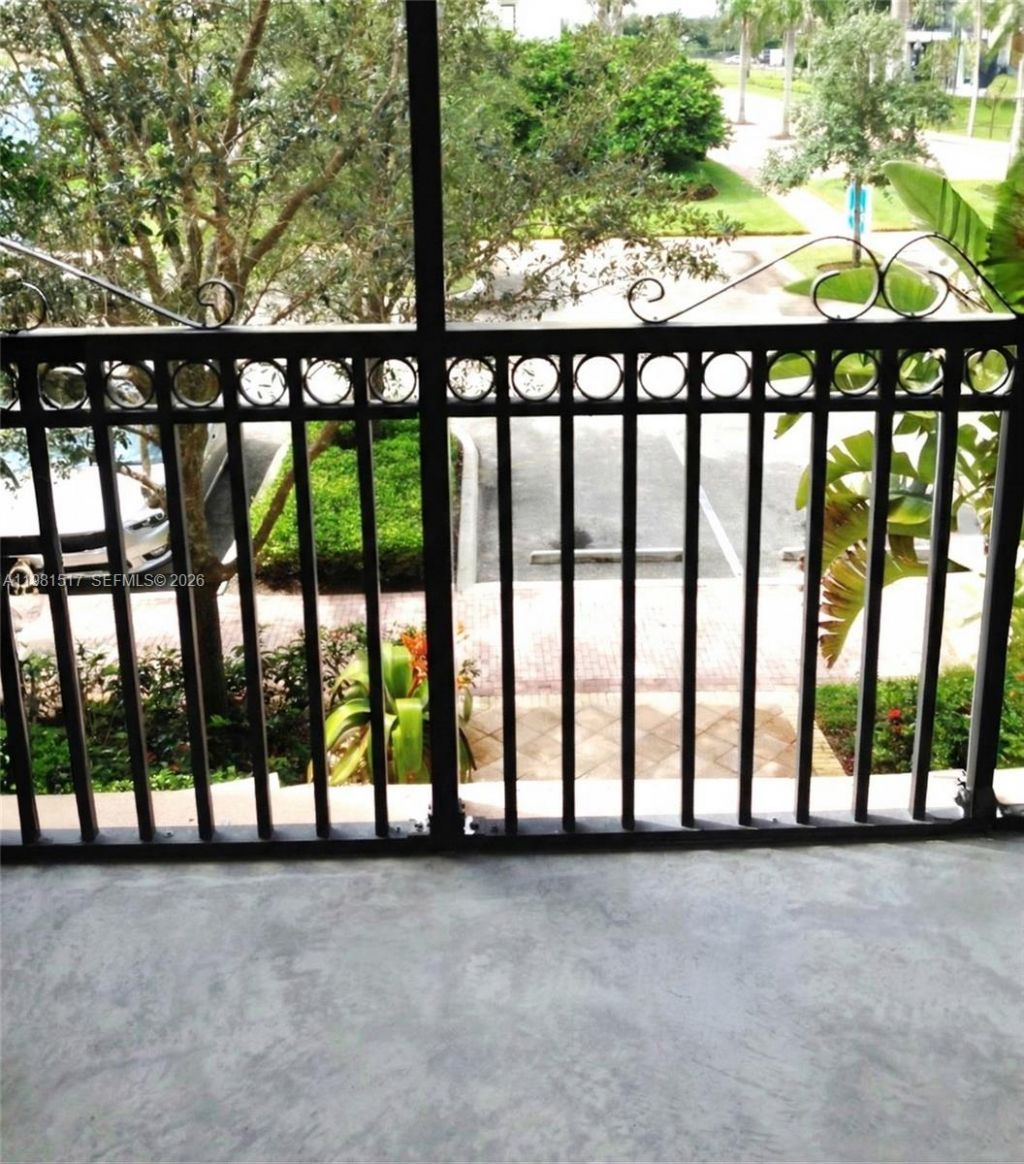 3020 NW 125th Ave, Unit 211, Sunrise, FL 33323 Photo