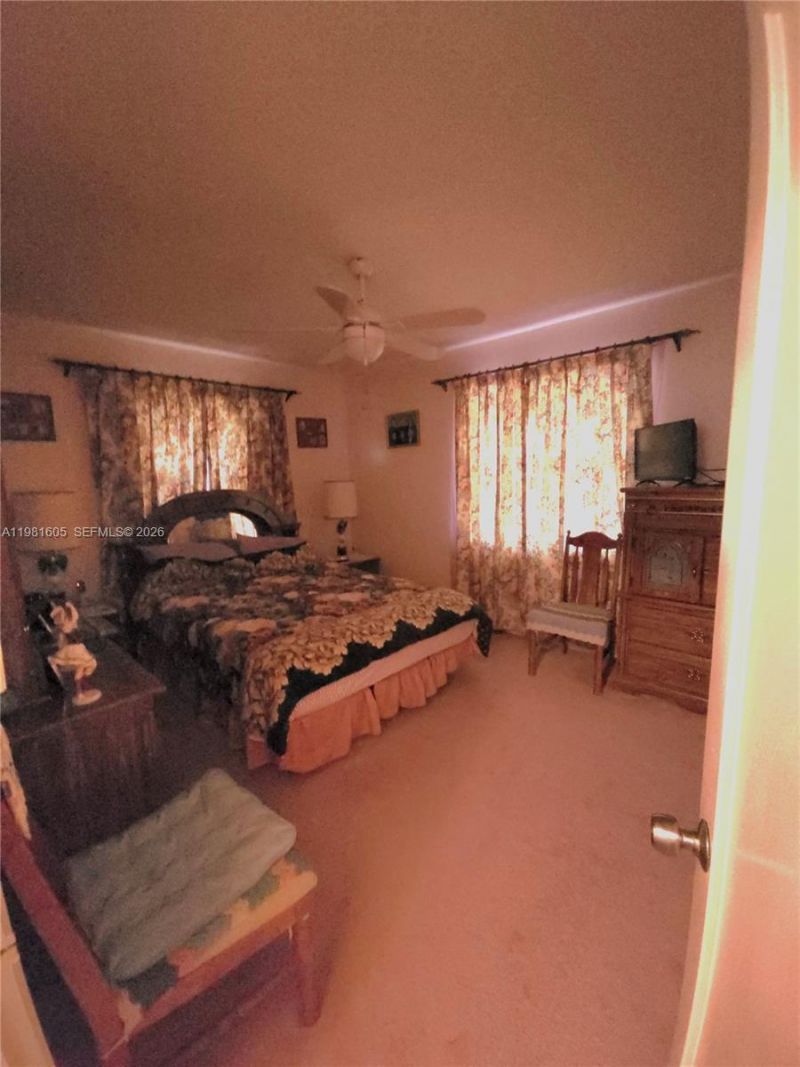 1033 N 19th Ave, Hollywood, FL 33020 Photo