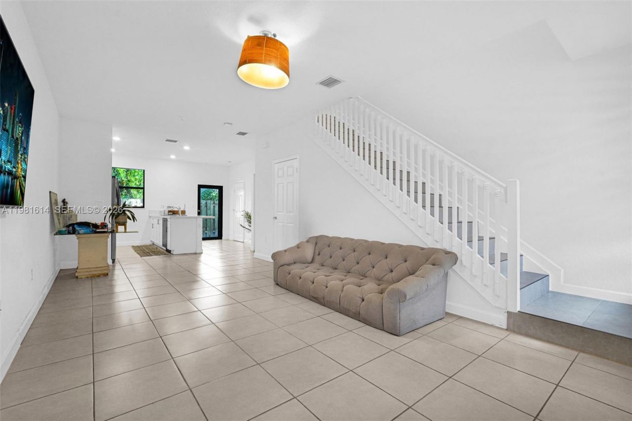 1901 SW 5th Ct, Fort Lauderdale, FL 33312 Photo