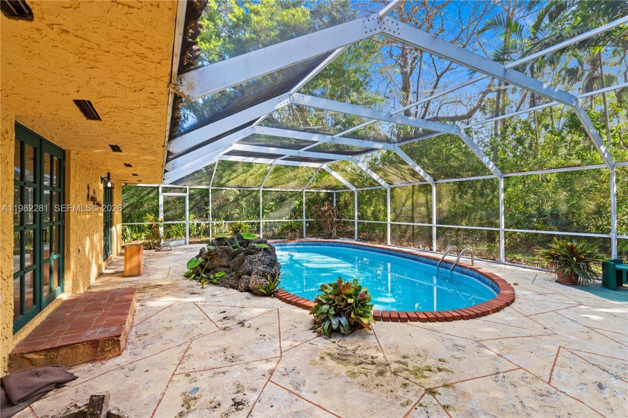 12351 SW 107th Ave , Miami, FL 33176 Photo