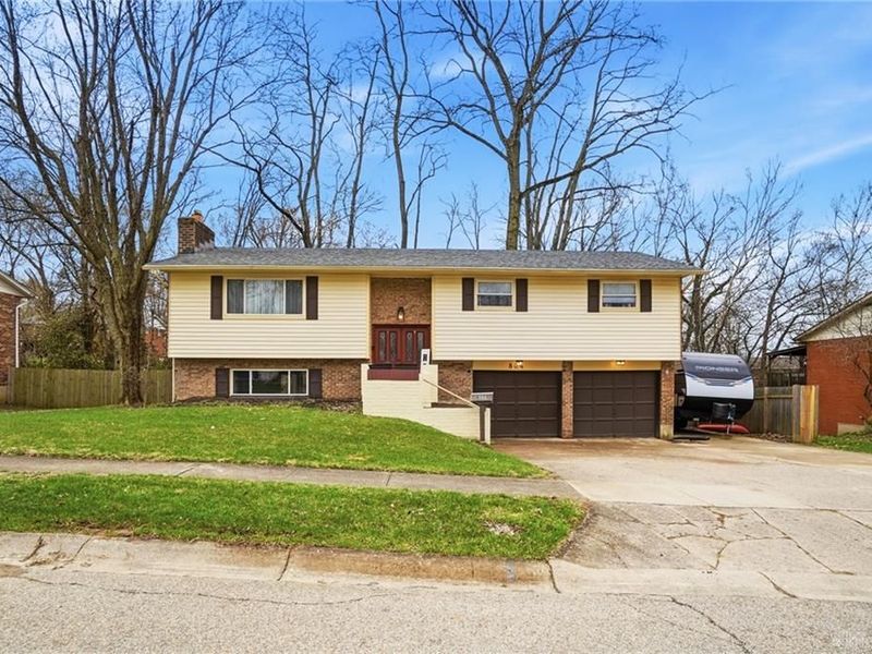 804 Victoria Drive, Franklin, OH 45005 Photo 2