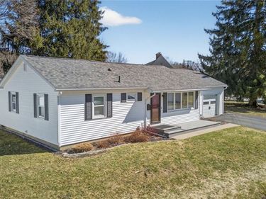 13 S Belmont Circle, Oneonta, NY 13820