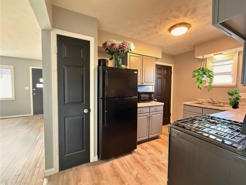 530 Lawnview Avenue, Painesville, OH 44077 Photo 21