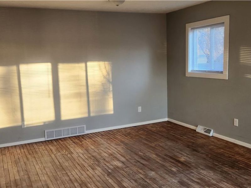 530 Lawnview Avenue, Painesville, OH 44077 Photo 5