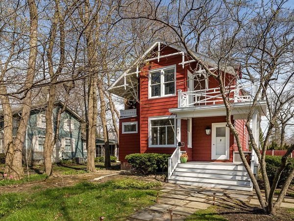 346 E Prospect Avenue , Lake Bluff, IL 60044