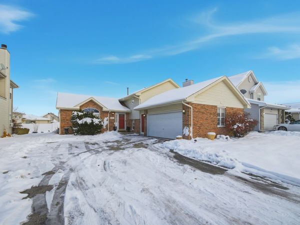 18641 Cedar Avenue , Country Club Hills, IL 60478