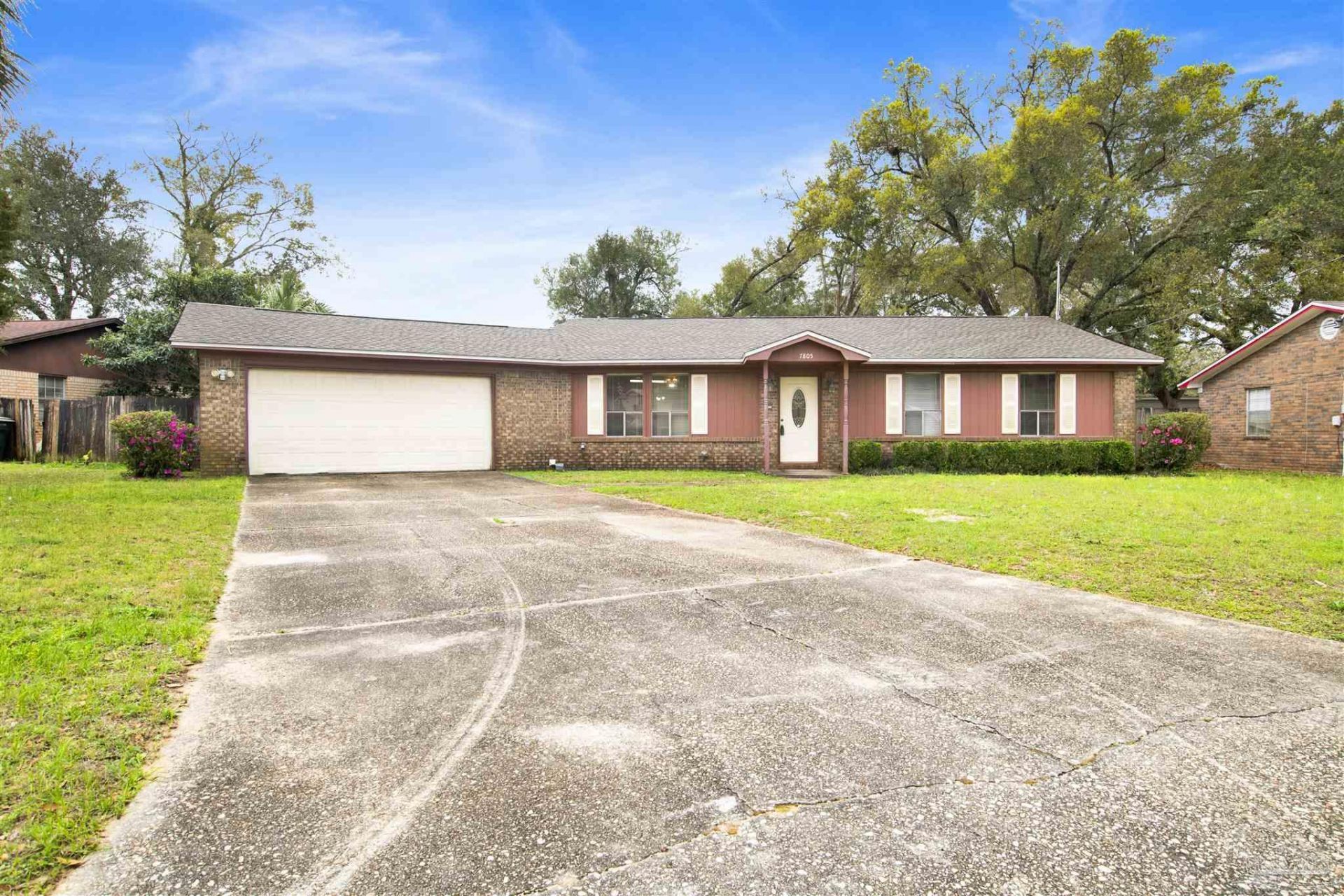 7805 Hearthstone Cir, Pensacola, FL 32506 Main Photo
