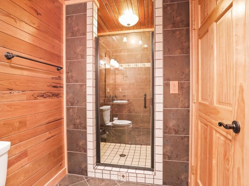 18188 Buckingham Road , Logan, OH 43138 Photo 46