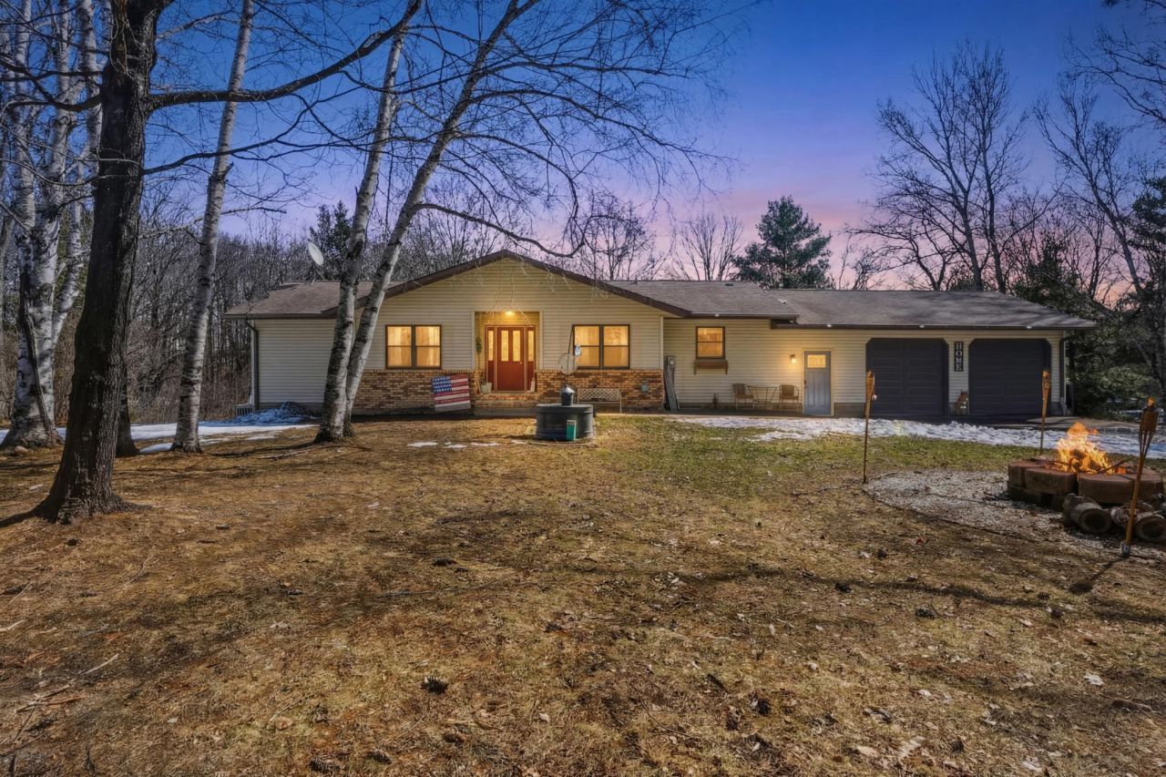 850 25 1/2 Avenue, Cumberland, WI 54829