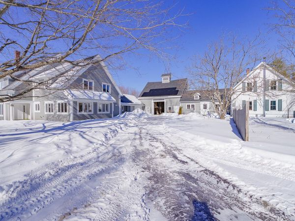 1230 Kenduskeag Avenue, Bangor, ME 04401