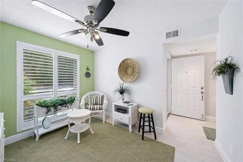 1250 Yesica Ann Cir, Unit E102, Naples, FL 34110 Photo