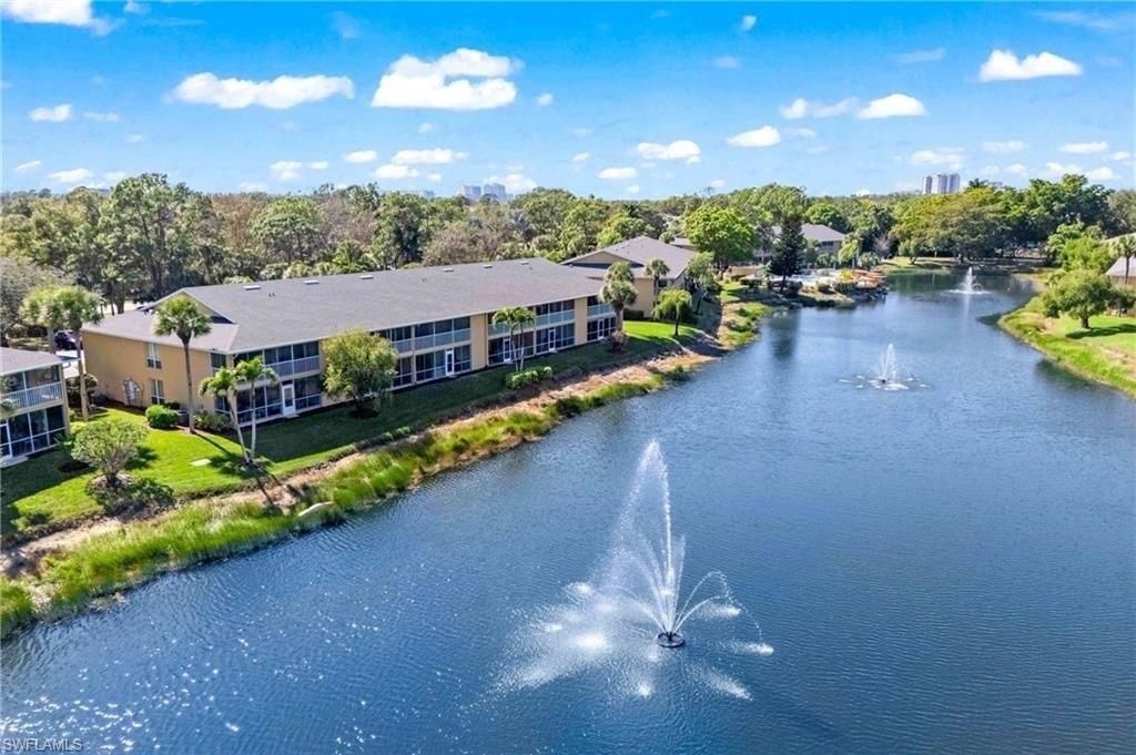 1250 Yesica Ann Cir, Unit E102, Naples, FL 34110 Photo