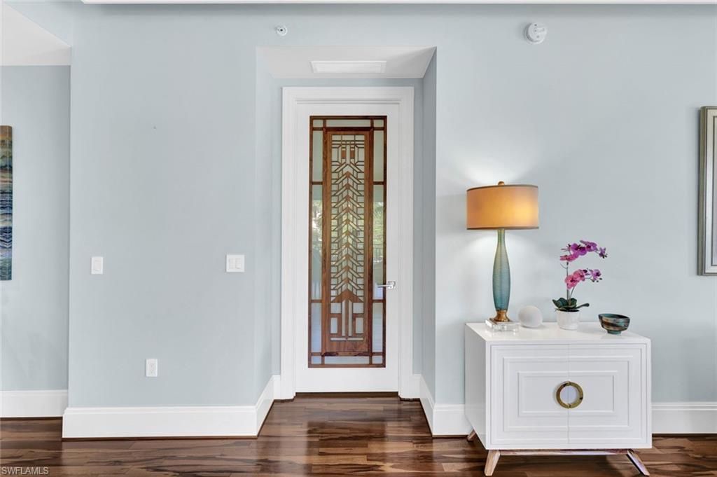 1035 3rd Ave S, Unit 201, Naples, FL 34102 Photo