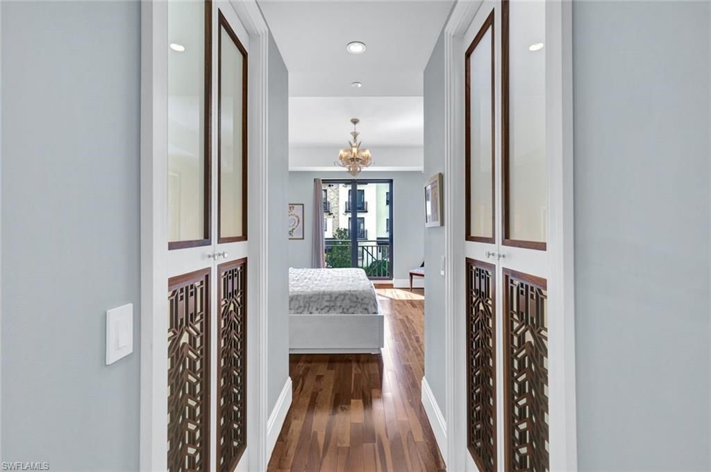 1035 3rd Ave S, Unit 201, Naples, FL 34102 Photo