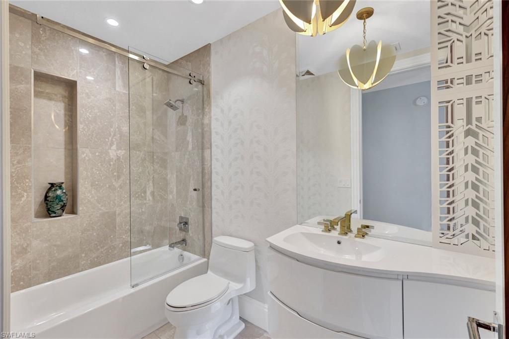 1035 3rd Ave S, Unit 201, Naples, FL 34102 Photo