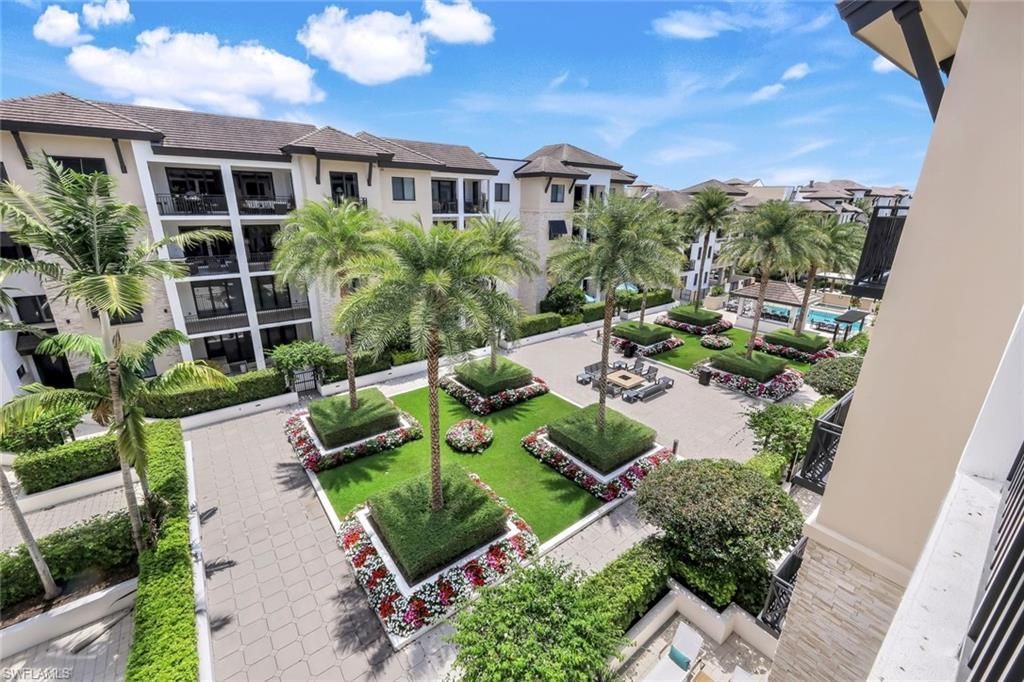 1035 3rd Ave S, Unit 201, Naples, FL 34102 Photo