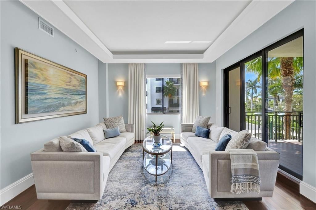 1035 3rd Ave S, Unit 201, Naples, FL 34102 Photo