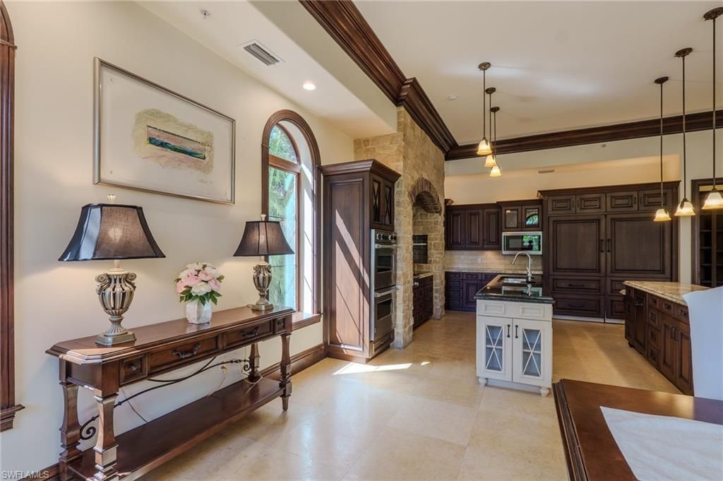 200 S Golf Dr, Naples, FL 34102 Photo