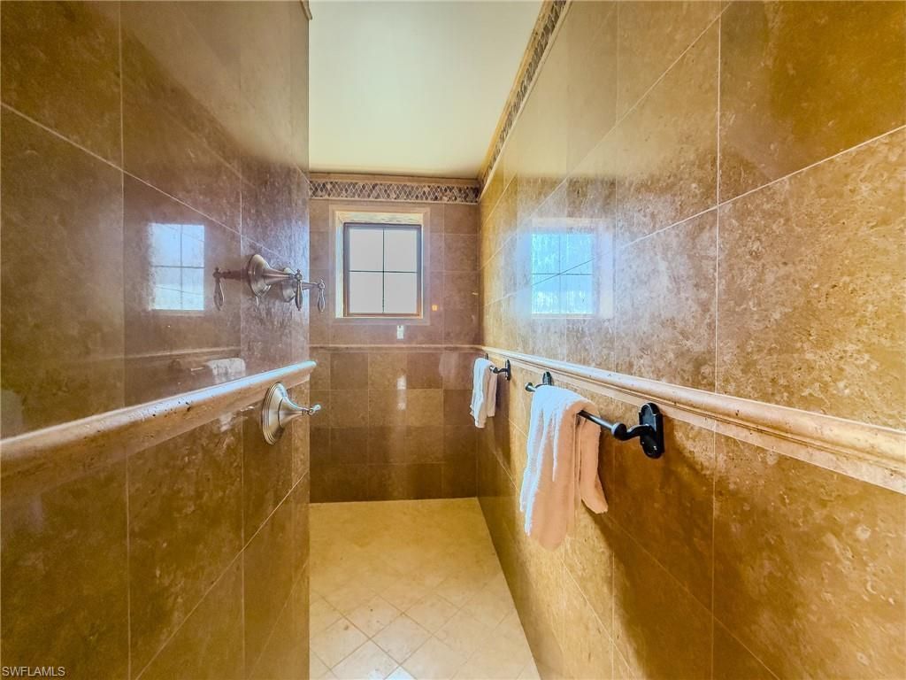 200 S Golf Dr, Naples, FL 34102 Photo